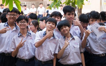 Biến động điểm chuẩn lớp 10 của TP.HCM trong 2 năm qua