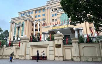 Kiến nghị 2 chủ đầu tư nộp 71 tỉ tiền đất, không nộp thì chuyển công an