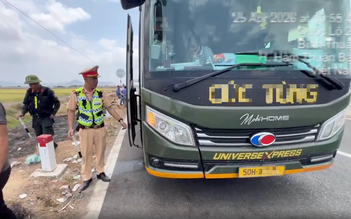 Xe khách nhồi thêm 13 người từ TP.HCM đi Nha Trang bị phạt gần 100 triệu