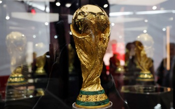 Vì sao giá vé World Cup tăng ‘khủng’ hơn 60,6 tỉ đồng/vé: FIFA hưởng lợi bao nhiêu?