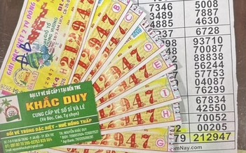 Mua ủng hộ người bán dạo, khách trúng hơn 6 tỉ đồng xổ số miền Nam