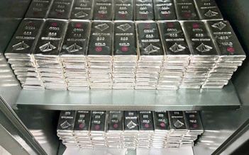 Giá vàng sáng 27.4 đứng im, giá bạc giảm nhẹ