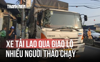 Xe tải lao qua giao lộ, đâm vào nhà dân: Khoảnh khắc thoát chết thần kỳ