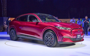 Xe điện duy nhất của Ford tại Việt Nam giảm giá 900 triệu đồng
