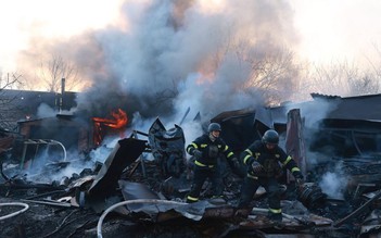 Chiến sự Ukraine ngày 1.501: Nga ném bom lượn kỷ lục, ông Zelensky đến Thổ Nhĩ Kỳ