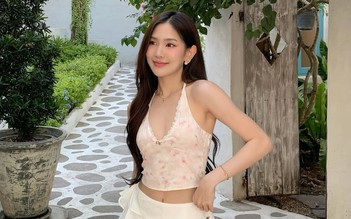 Phối áo yếm cổ chữ V tôn dáng cực đỉnh cho mùa hè