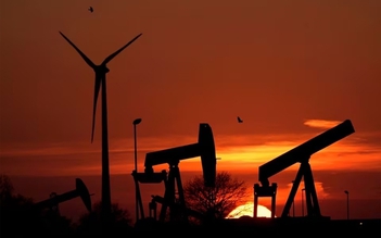 Giá xăng dầu hôm nay 8.4.2026: Thế giới lao dốc, trong nước có thể điều chỉnh sớm