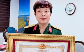 Đạo diễn ‘Mưa đỏ’ nói về áp lực sau khi nhận huân chương