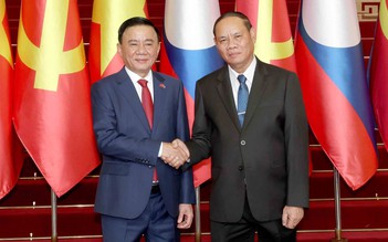 Thường trực Ban Bí thư Trần Cẩm Tú bắt đầu thăm chính thức Lào