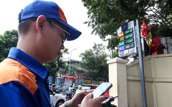 Giá xăng dầu hôm nay 9.4.2026: Lao dốc, dầu thô WTI của Mỹ mất hơn 18 USD/thùng