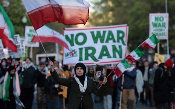 Đối mặt hạn chót pháp lý, ông Trump có phải dừng xung đột với Iran?