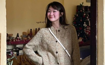 Hoàn thiện phong cách vintage với chân váy nâu cổ điển