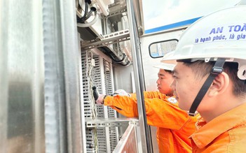 Những 'cú chạm' thực tế ở ngành điện thành phố mang tên Bác