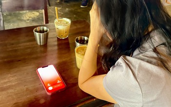 Khi việc nghe gọi điện thoại trở thành nỗi áp lực không tên