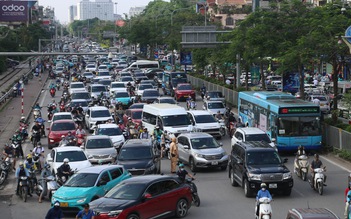 Hà Nội dự kiến hạn chế lưu thông xe cá nhân từ năm 2035