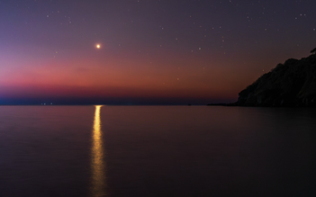 Mặt trời vừa lặn, người Việt thấy thiên thể sáng rực: UFO hay hiện tượng gì?