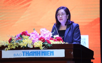 Phân tích, giải phẫu căn nguyên vấn đề 'thờ ơ chính trị' của một bộ phận giới trẻ
