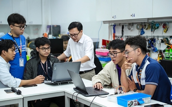 Muốn vươn lên, Việt Nam phải tái định nghĩa đại học