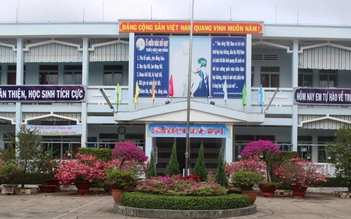 Đồng Tháp: 56 học sinh và 6 người lớn nhập viện nghi  ngộ độc thực phẩm
