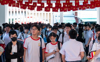 Trường Phổ thông Năng khiếu 1 'chọi' 8, thí sinh thấy phần thi nào khó nhất?