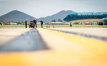 Sân bay Nội Bài chạm mốc kỷ lục 71 độ C, như 'chiếc chảo rang khổng lồ'