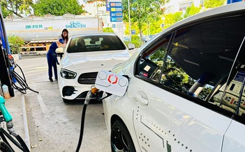 Người tiêu dùng đã an tâm với xăng E10
