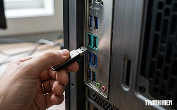 Nên cắm cổng nào khi máy tính có tới 2 cổng USB màu xanh?