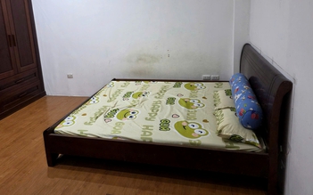 Bé gái 4 tuổi bị bạo hành 'không còn sự sống' khi xe cứu thương đến