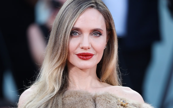 Angelina Jolie rao bán biệt thự gần 30 triệu USD, chuẩn bị rời Hollywood