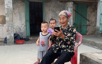 Cụ bà U.100 vẫn đạp xe đi chợ, nấu ăn