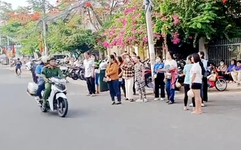 Thí sinh ngủ quên, công an đến tận nhà đón đi thi