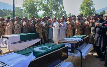 Trực thăng quân sự Pakistan rơi ở Kashmir, 22 quân nhân thiệt mạng