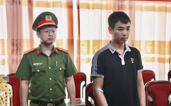  Bắt bị can quậy phá tại trụ sở công an xã, hành hung cán bộ
