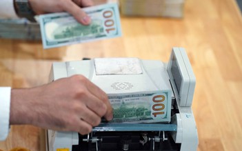 Giá USD hôm nay 13.6.2026: Chênh lệch mua bán lên 290 - 320 đồng/USD