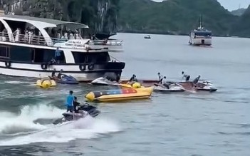 Lật tàu chở khách trên vịnh Lan Hạ, 1 người tử vong