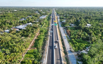 Lăng kính bạn đọc: Chọn cao tốc trên cao cho ĐBSCL