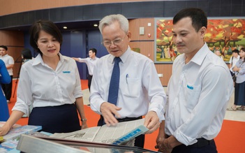 Gian trưng bày của Báo Thanh Niên gây ấn tượng tại Hội Báo toàn quốc