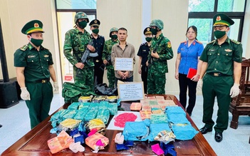 Bắt vụ vận chuyển 27 kg ma túy