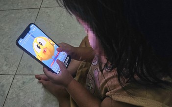 Nghiện lướt video ngắn: Bác sĩ cảnh báo hệ lụy ở trẻ nhỏ và thanh thiếu niên