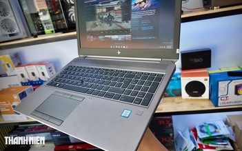 Vì sao một số laptop lại có bàn di chuột nằm lệch về bên trái?