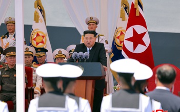 Ông Kim Jong-un giám sát thử vũ khí mới, Hàn Quốc muốn nối lại đối thoại