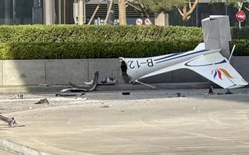 Trung Quốc thông tin về vụ máy bay đâm vào tòa tháp cao nhất Bắc Kinh