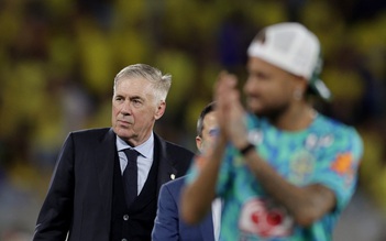 Đội tuyển Brazil bị chất vấn trên đất Mỹ: ‘Ronaldinho đâu?’