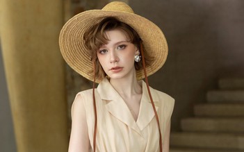 Khoe dáng quyến rũ, nữ tính hơn cùng váy xếp ly