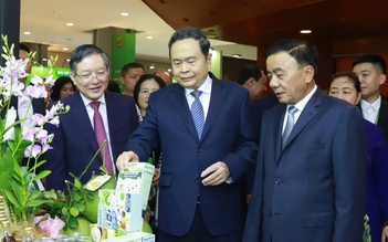 Hỗ trợ nông dân phát triển kinh tế, xây dựng những làng quê đáng sống