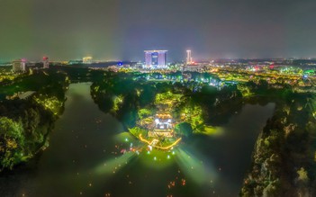 Ảnh dự thi: 50 năm thắp sáng thành phố