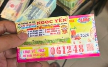 Trúng độc đắc 2 tỉ xổ số miền Nam, vợ chồng ở TP.HCM đổi thưởng trong đêm