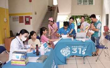 Bé vui hè cùng Hệ thống Y tế 315