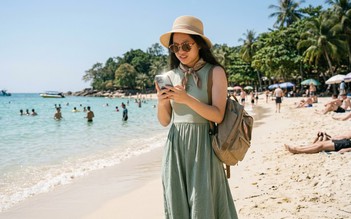 Lý do màn hình smartphone đắt tiền vẫn 'xuống sắc' khi ở dưới nắng