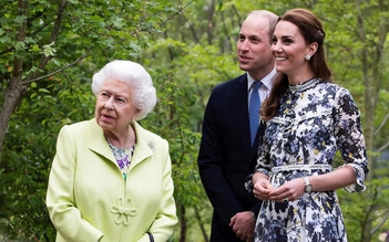 Sự thanh lịch làm nên thương hiệu của Công nương Kate bắt nguồn từ Nữ hoàng Elizabeth II